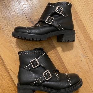Steve Madden moto boots